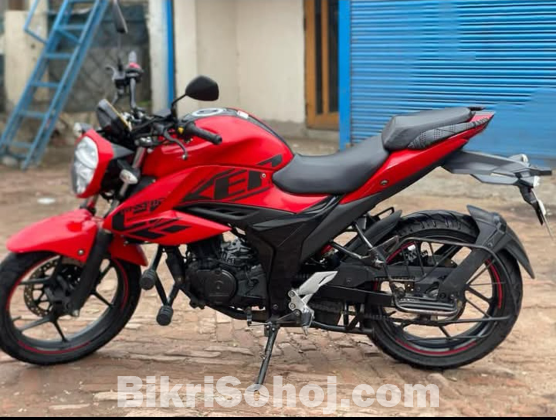 Suzuki Gixxer